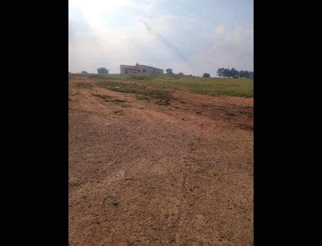 LAND FOR SALE IN MAPLETON